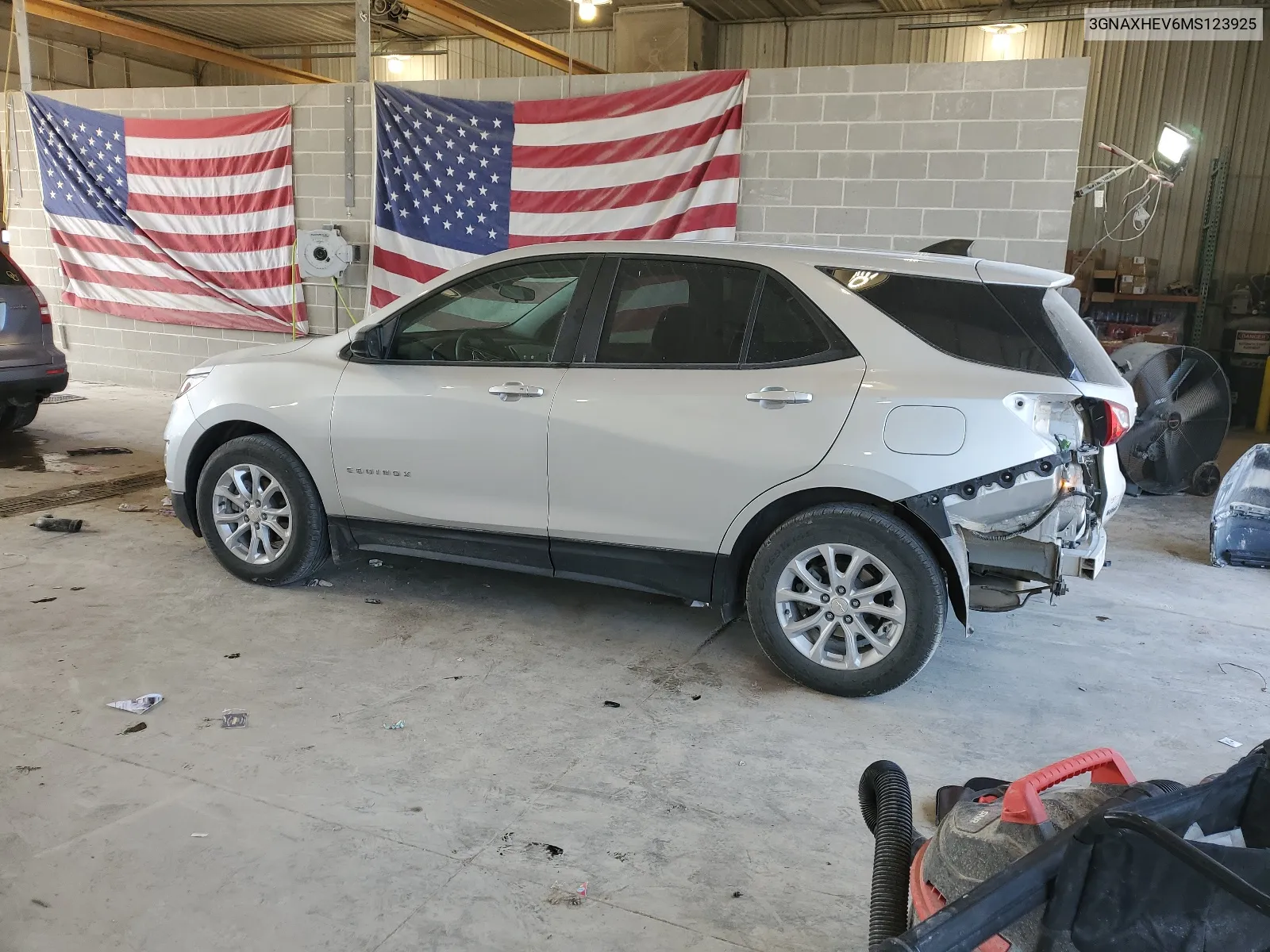 2021 Chevrolet Equinox Ls VIN: 3GNAXHEV6MS123925 Lot: 65682674