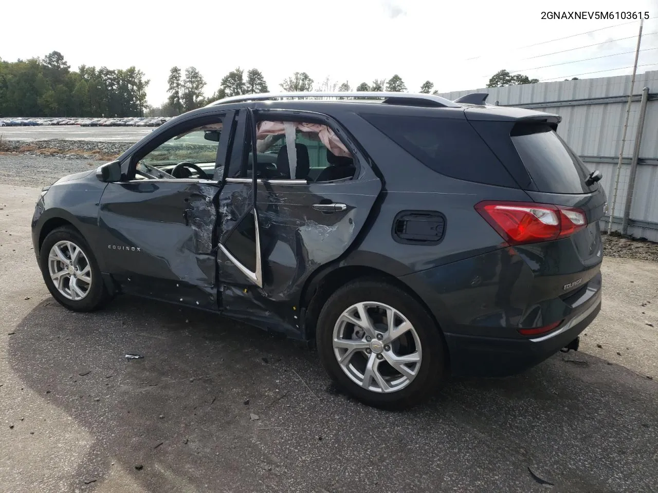 2GNAXNEV5M6103615 2021 Chevrolet Equinox Premier