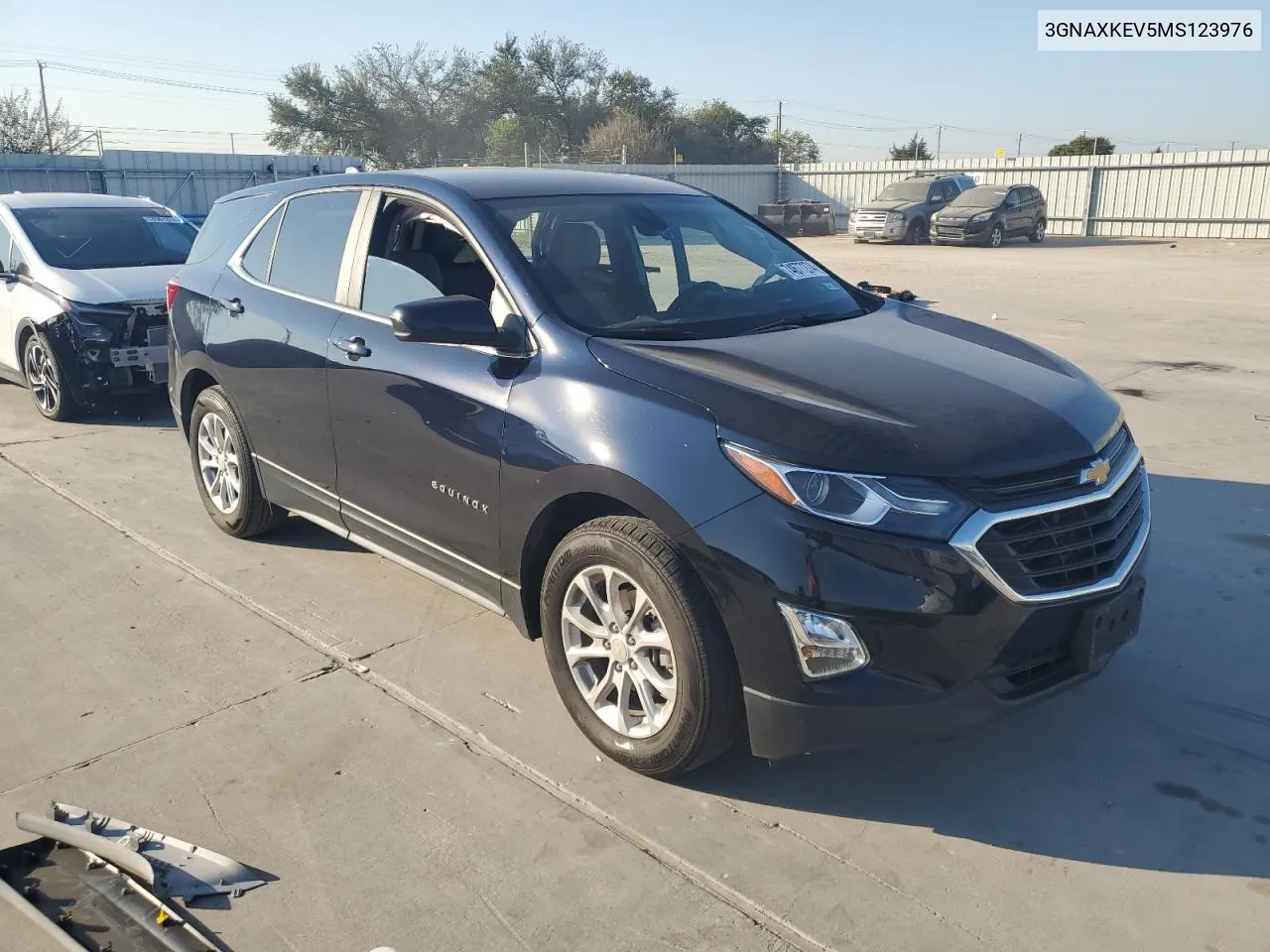 2021 Chevrolet Equinox Lt VIN: 3GNAXKEV5MS123976 Lot: 74677274