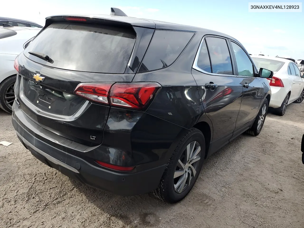 3GNAXKEV4NL128923 2022 Chevrolet Equinox Lt