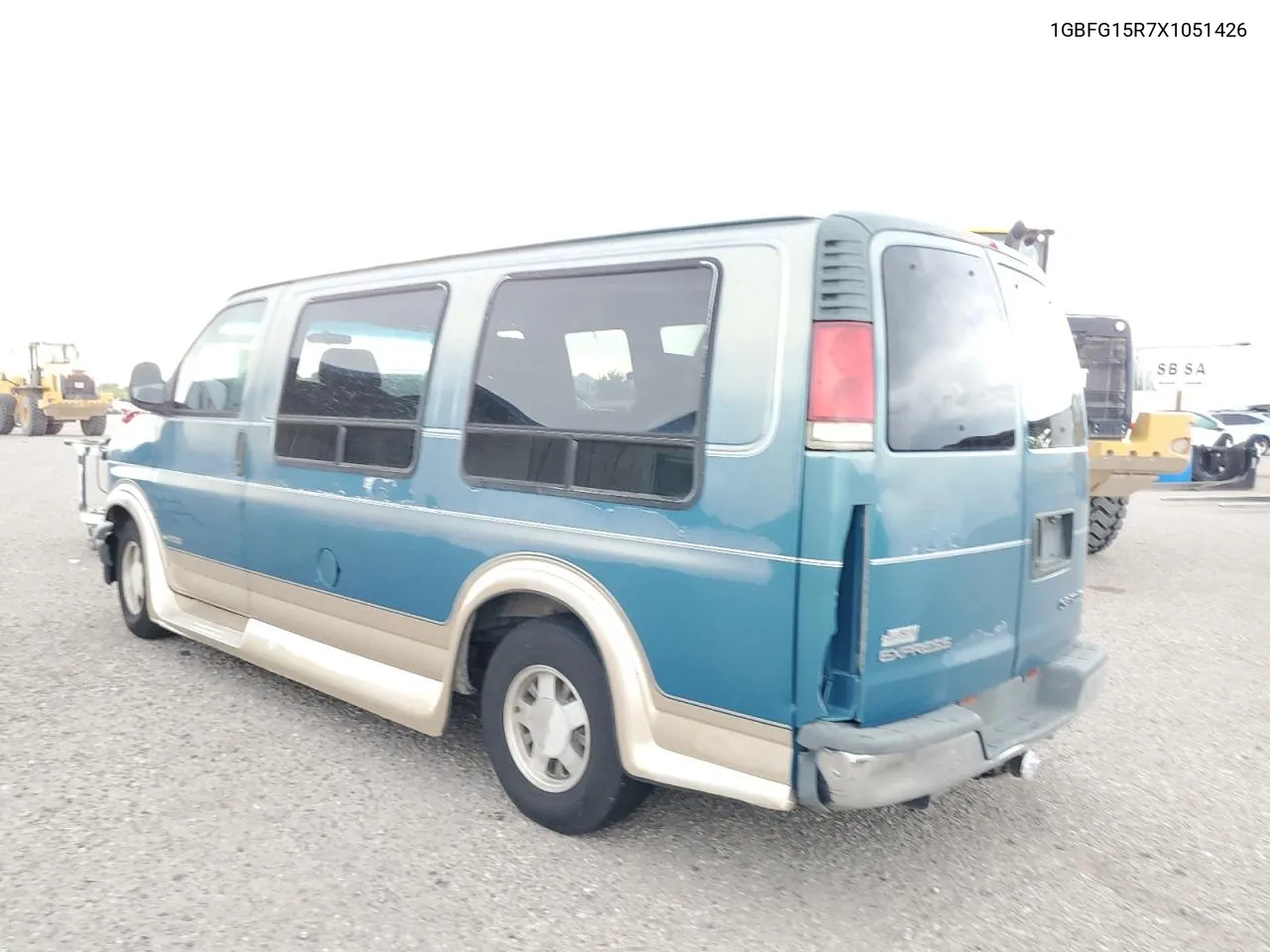 1999 Chevrolet Express G1500 VIN: 1GBFG15R7X1051426 Lot: 67059924