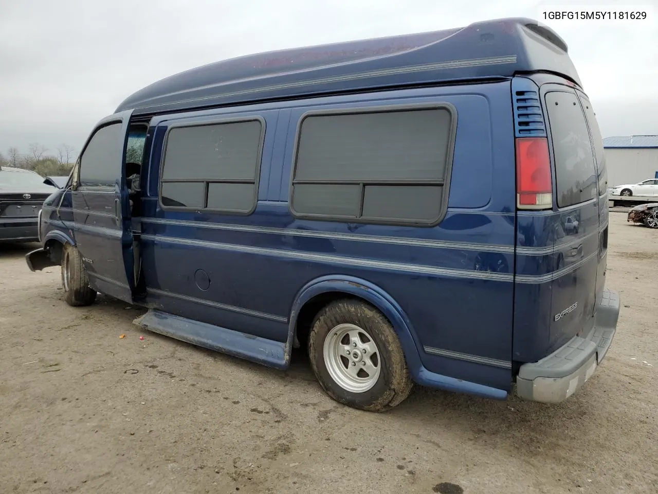 2000 Chevrolet Express G1500 VIN: 1GBFG15M5Y1181629 Lot: 50320444