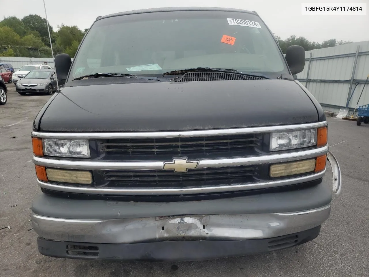 2000 Chevrolet Express G1500 VIN: 1GBFG15R4Y1174814 Lot: 70200124