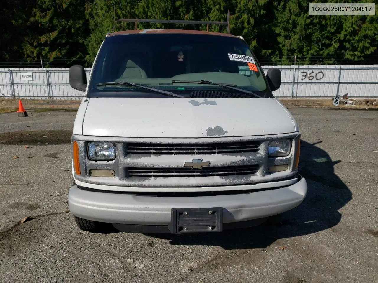 2000 Chevrolet Express G2500 VIN: 1GCGG25R0Y1204817 Lot: 73644604