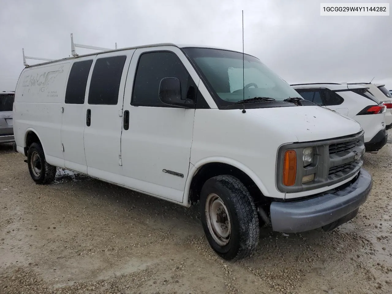 2000 Chevrolet Express G2500 VIN: 1GCGG29W4Y1144282 Lot: 74551234