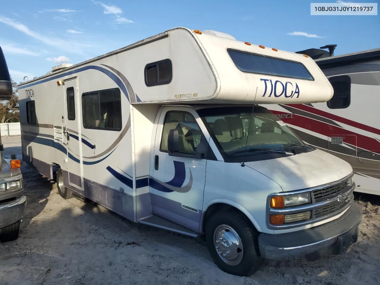 2000 Chevrolet Express G3500 VIN: 1GBJG31J0Y1219737 Lot: 76310854