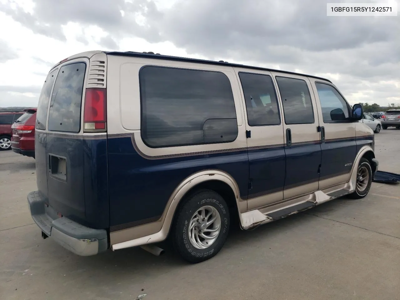 2000 Chevrolet Express G1500 VIN: 1GBFG15R5Y1242571 Lot: 78067514