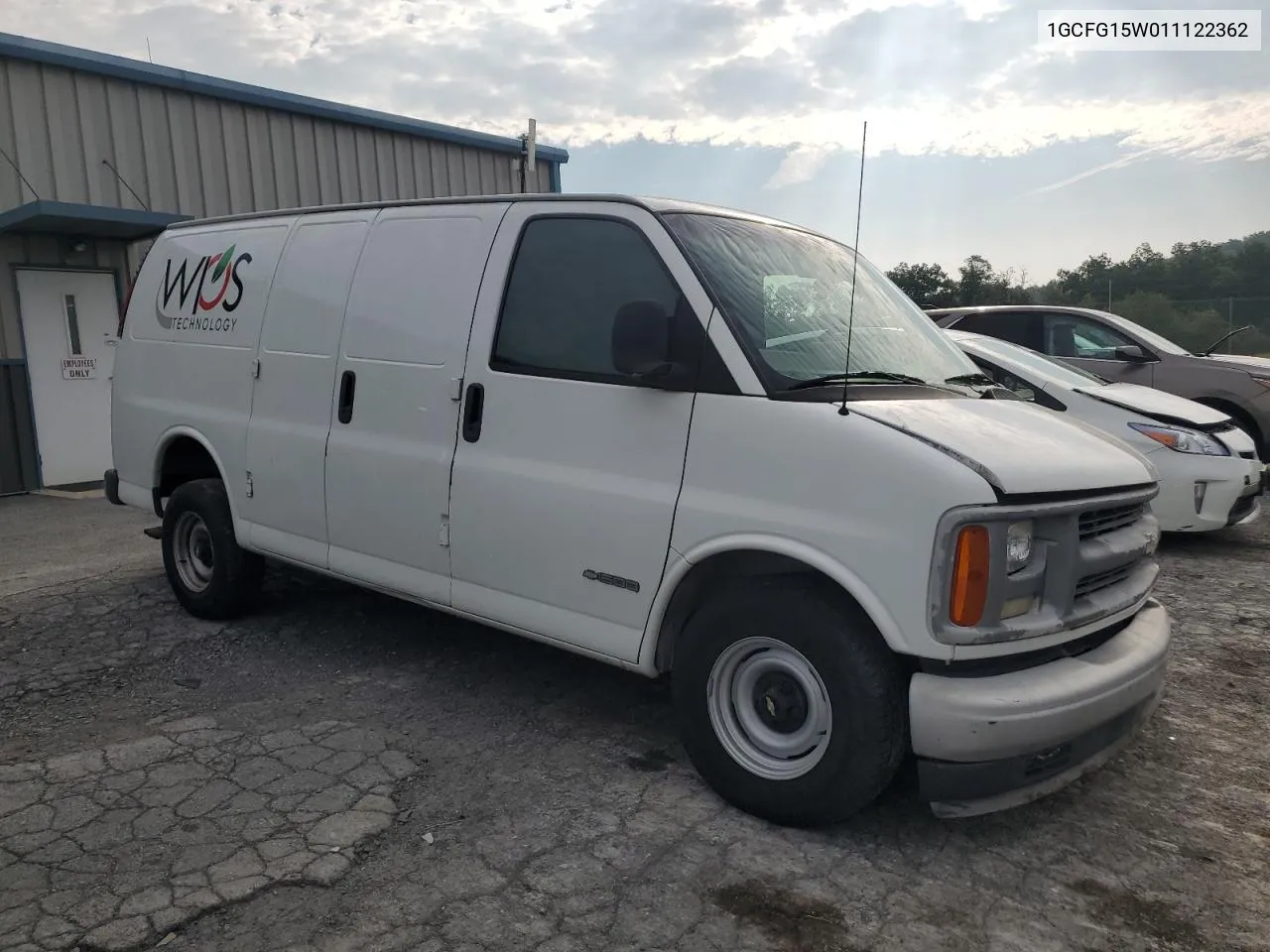 1GCFG15W011122362 2001 Chevrolet Express G1500