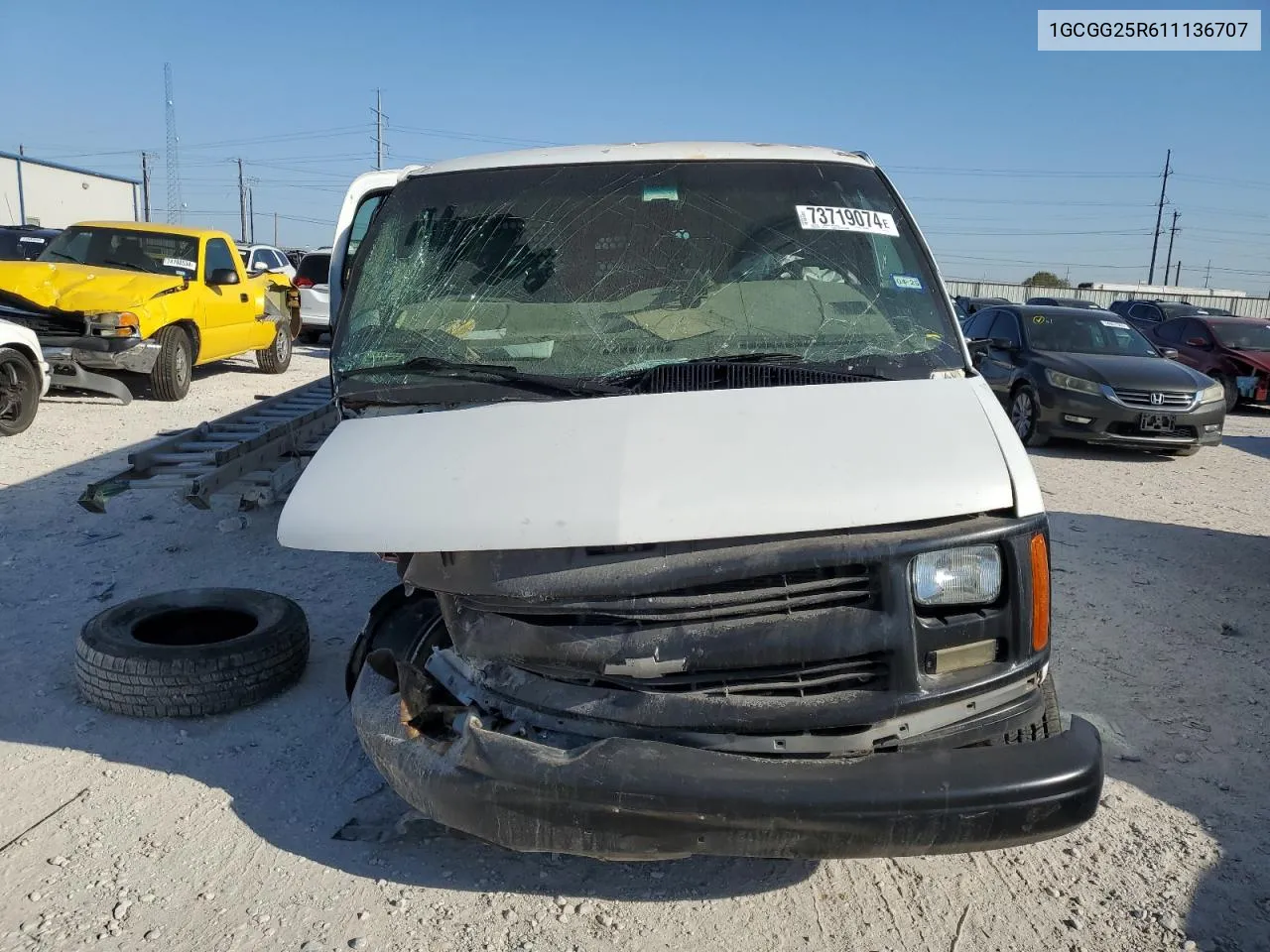 2001 Chevrolet Express G2500 VIN: 1GCGG25R611136707 Lot: 73719074