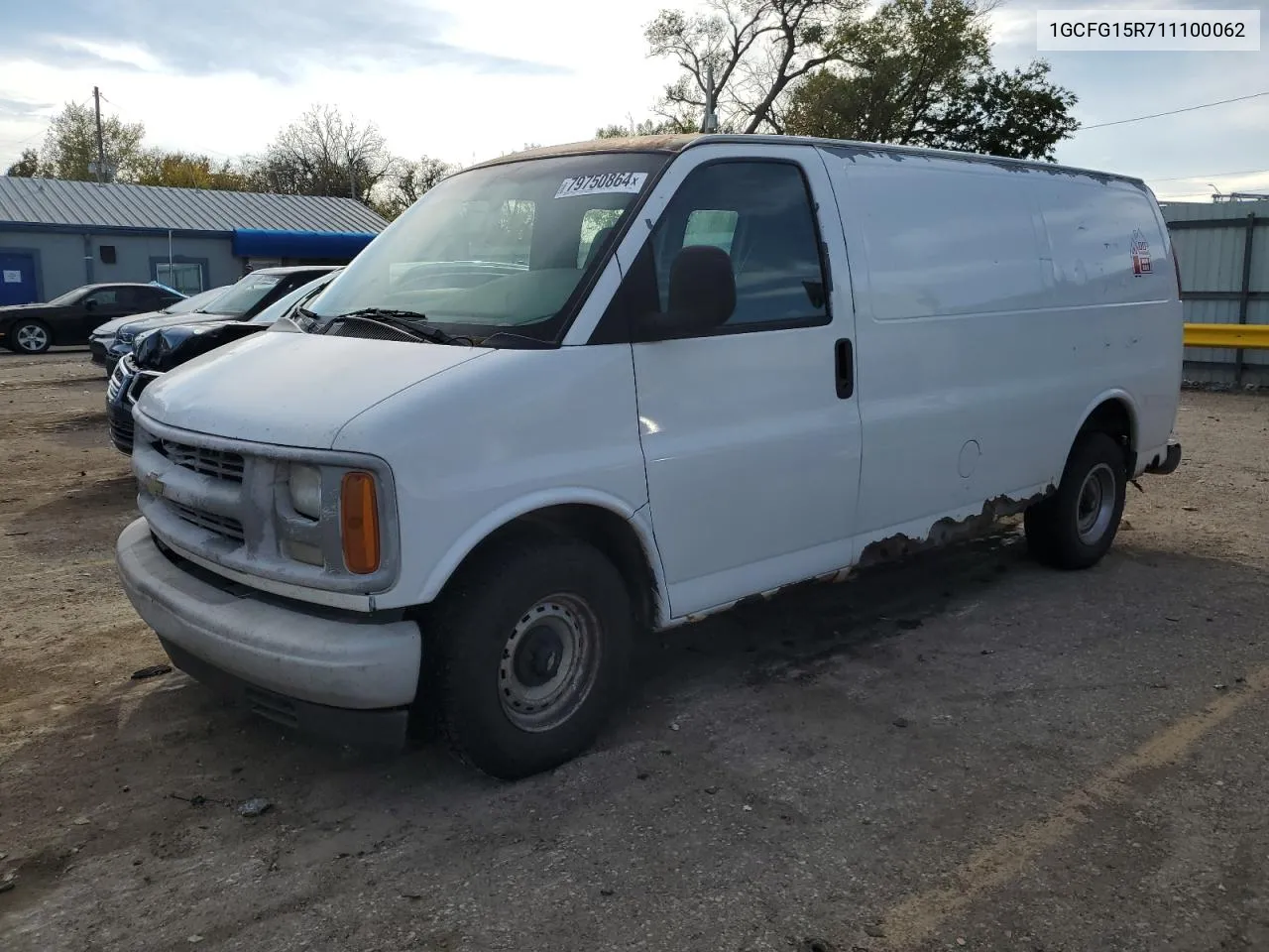 2001 Chevrolet Express G1500 VIN: 1GCFG15R711100062 Lot: 79750864