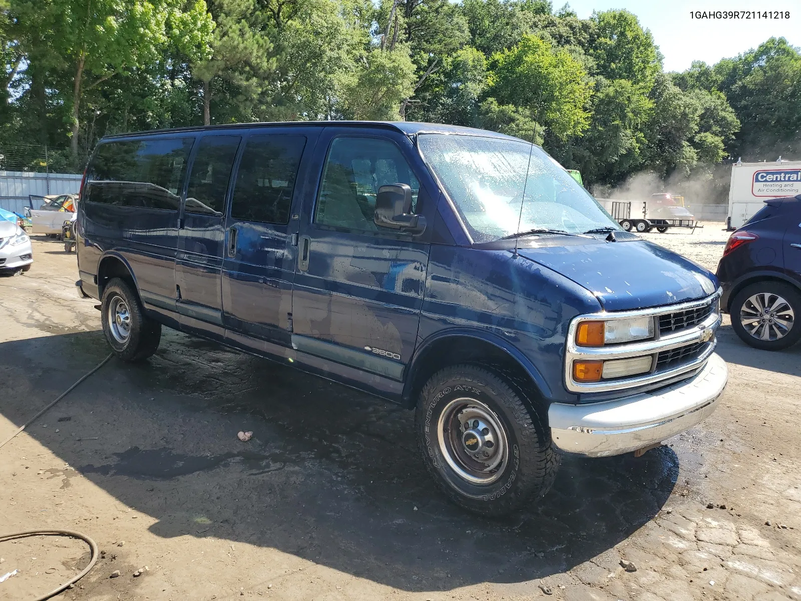 2002 Chevrolet Express G3500 VIN: 1GAHG39R721141218 Lot: 59520834