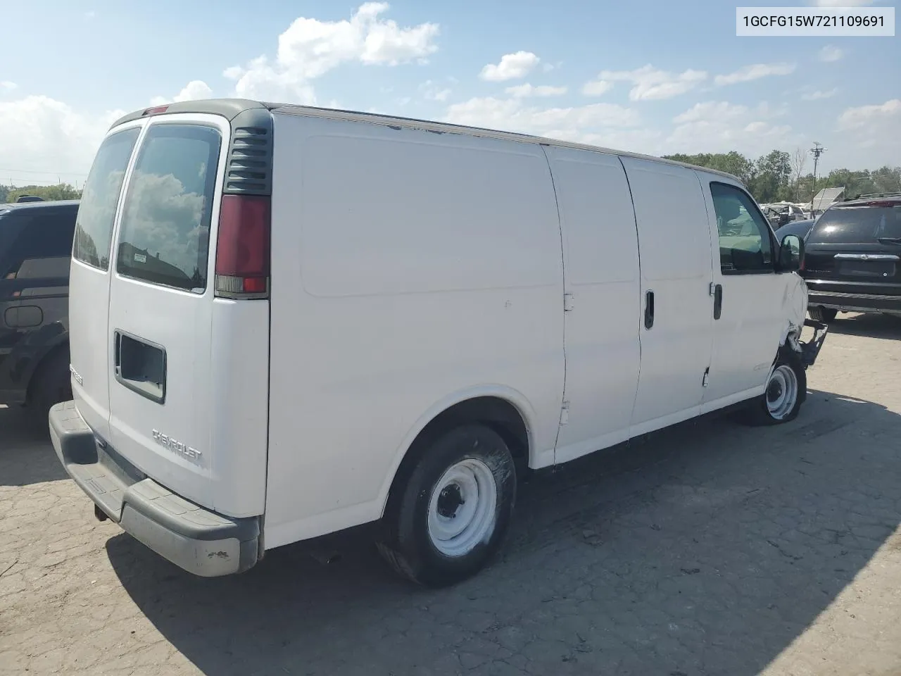 2002 Chevrolet Express G1500 VIN: 1GCFG15W721109691 Lot: 70051704