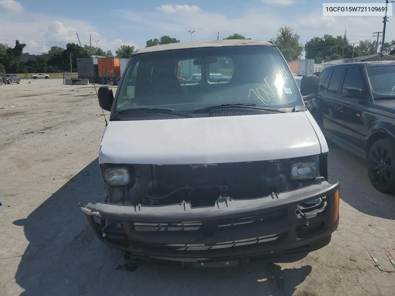 2002 Chevrolet Express G1500 VIN: 1GCFG15W721109691 Lot: 70051704