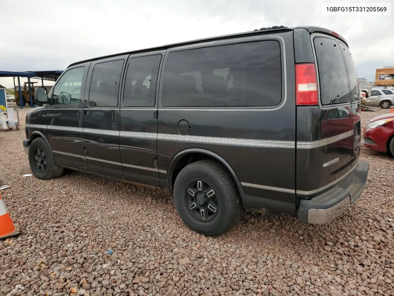 2003 Chevrolet Express G1500 VIN: 1GBFG15T331205569 Lot: 77476664