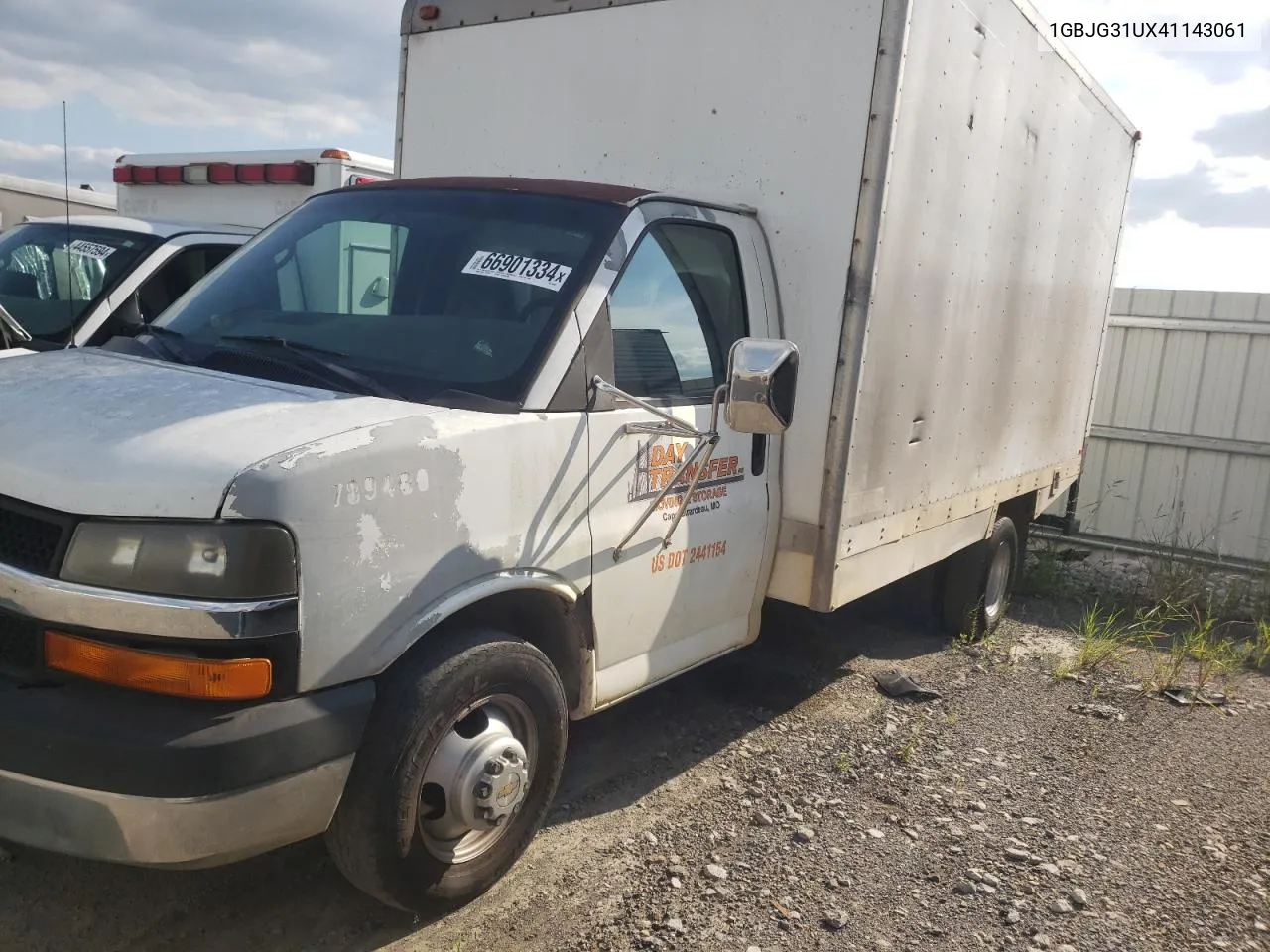 2004 Chevrolet Express G3500 VIN: 1GBJG31UX41143061 Lot: 66901334