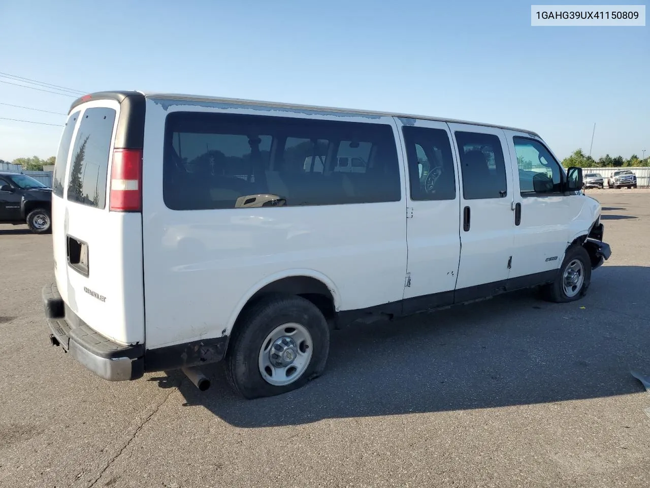 1GAHG39UX41150809 2004 Chevrolet Express G3500