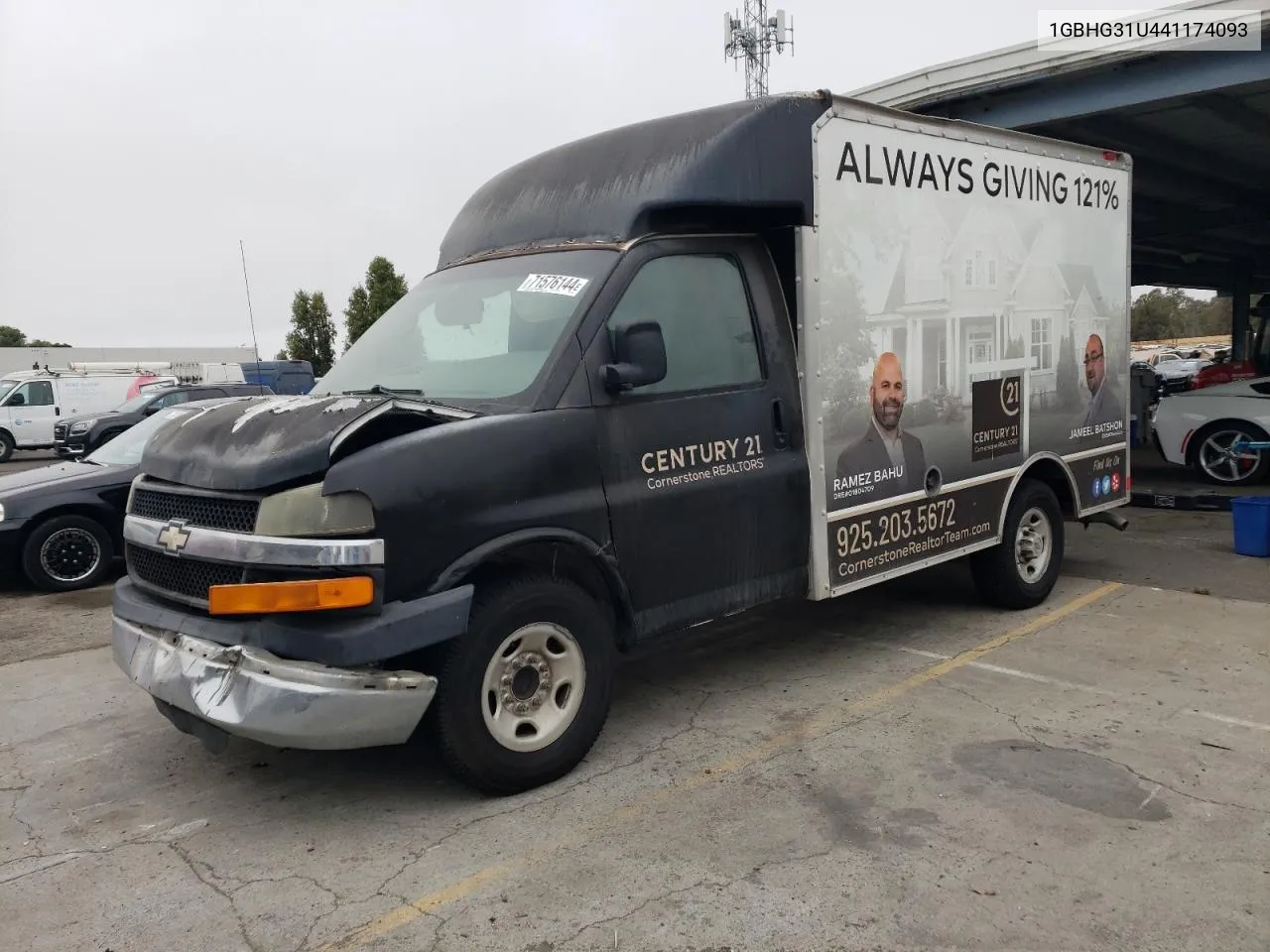 2004 Chevrolet Express G3500 VIN: 1GBHG31U441174093 Lot: 71576144