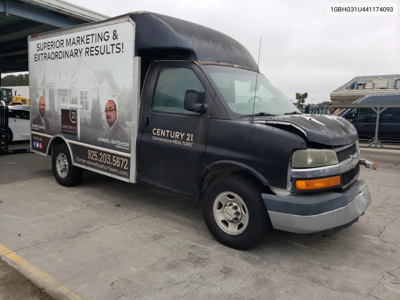 2004 Chevrolet Express G3500 VIN: 1GBHG31U441174093 Lot: 71576144