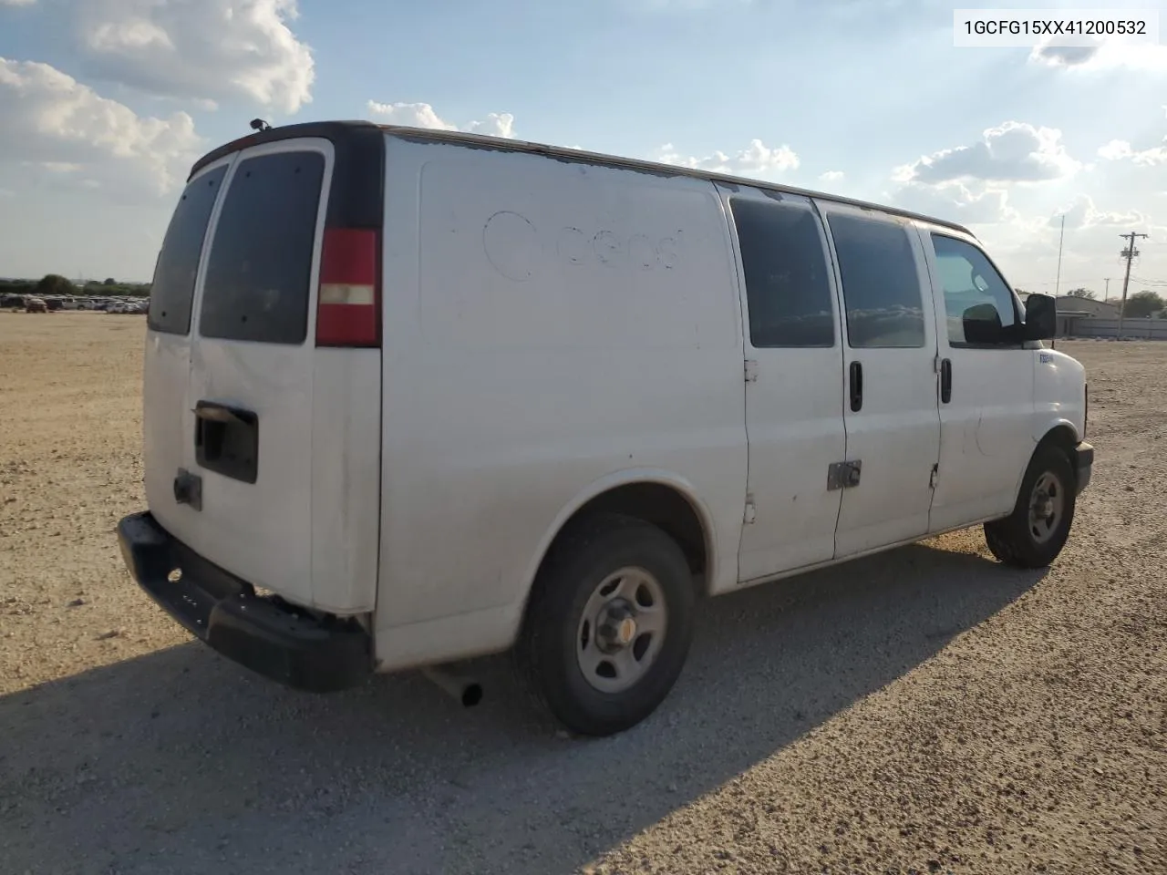 2004 Chevrolet Express G1500 VIN: 1GCFG15XX41200532 Lot: 74710884