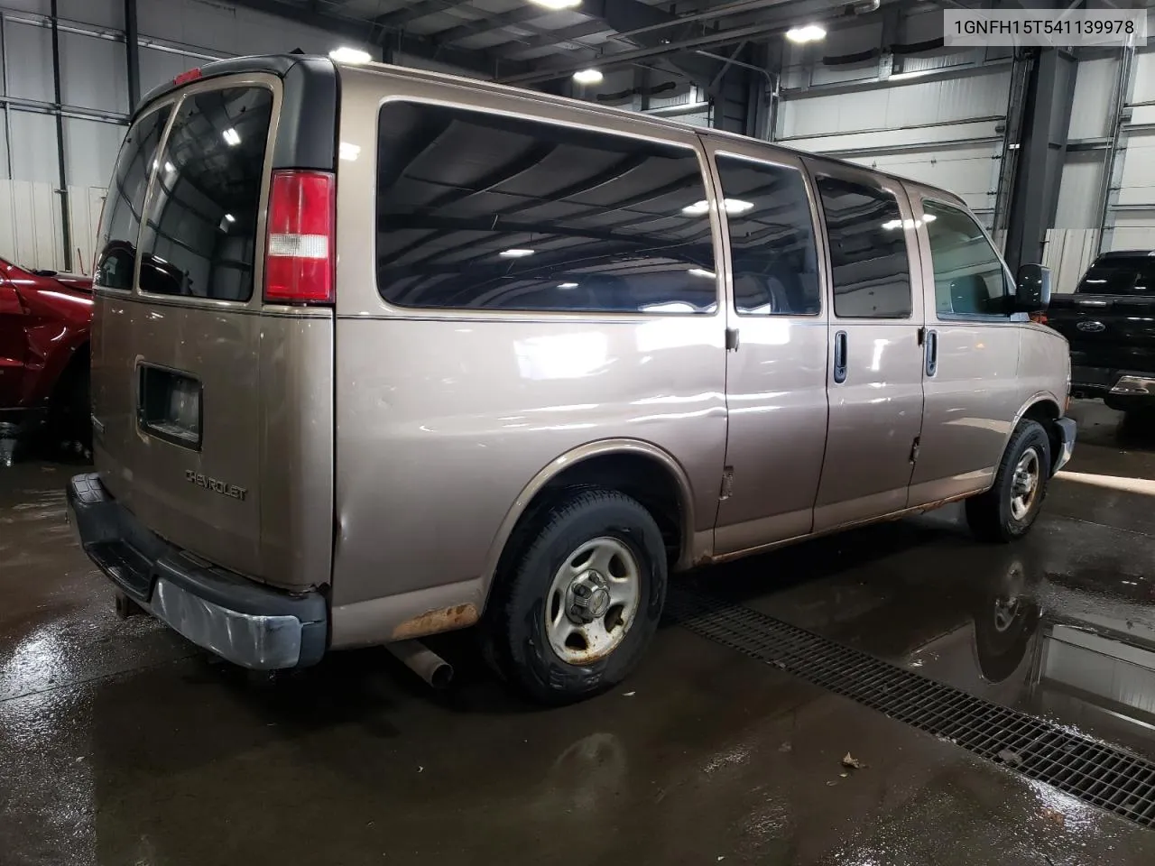 2004 Chevrolet Express G1500 VIN: 1GNFH15T541139978 Lot: 77352684