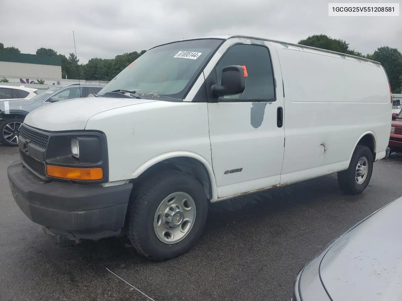 2005 Chevrolet Express G2500 VIN: 1GCGG25V551208581 Lot: 61695144