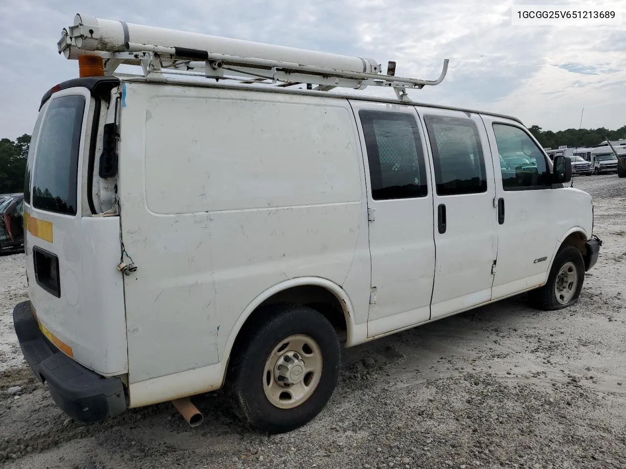 2005 Chevrolet Express G2500 VIN: 1GCGG25V651213689 Lot: 64430654