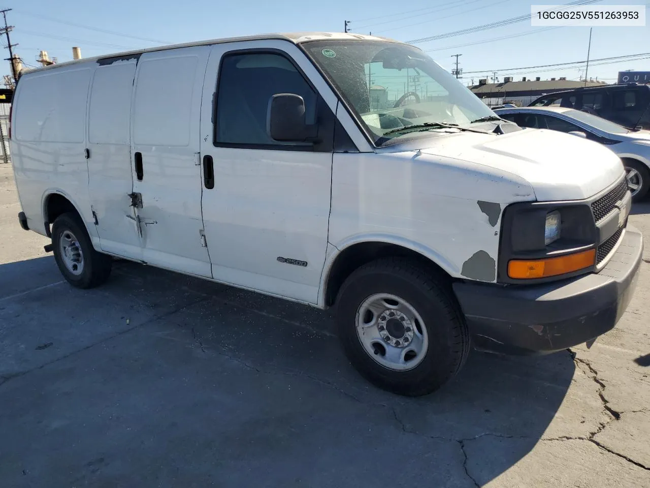 1GCGG25V551263953 2005 Chevrolet Express G2500