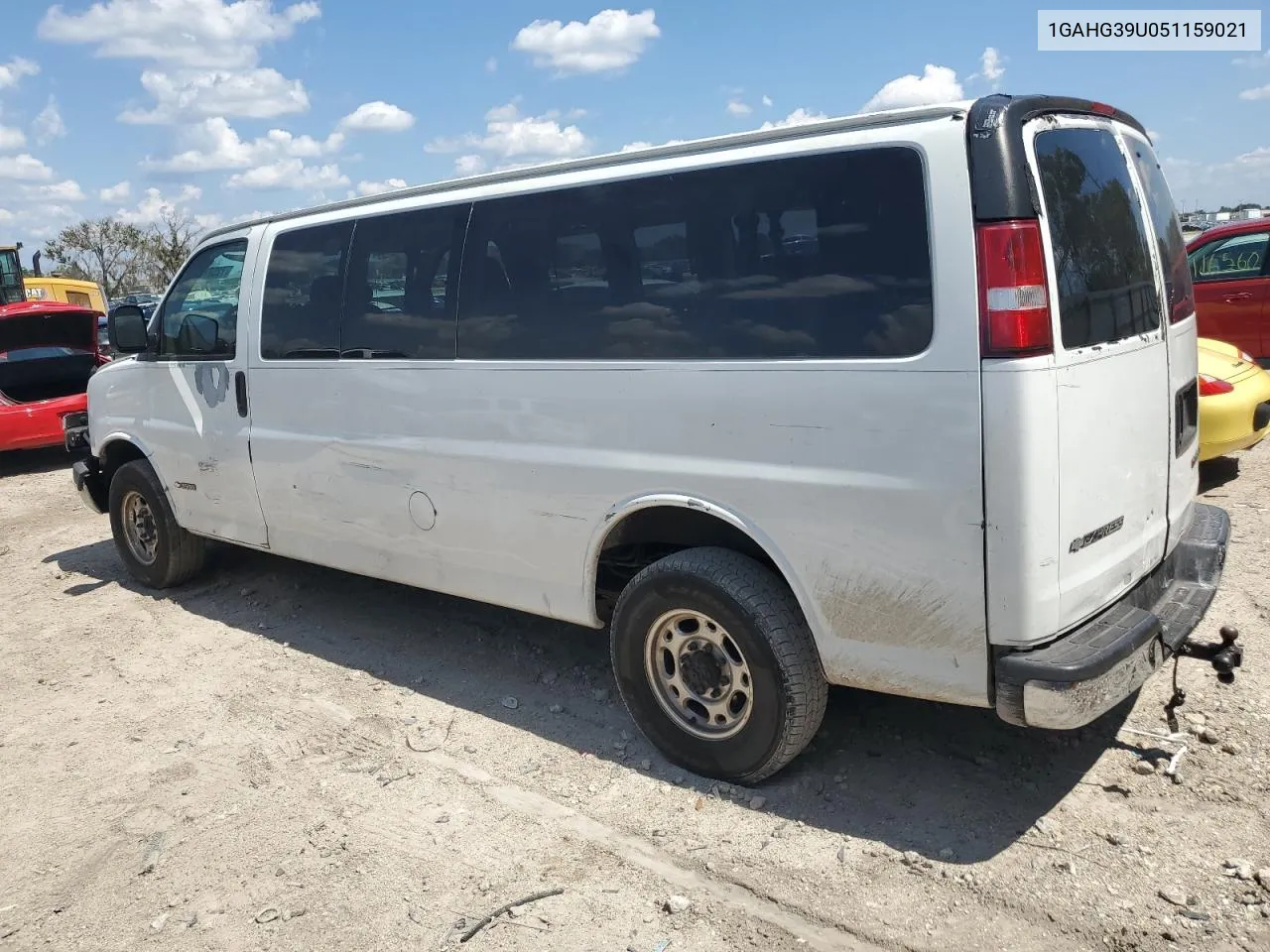 2005 Chevrolet Express G3500 VIN: 1GAHG39U051159021 Lot: 72577044