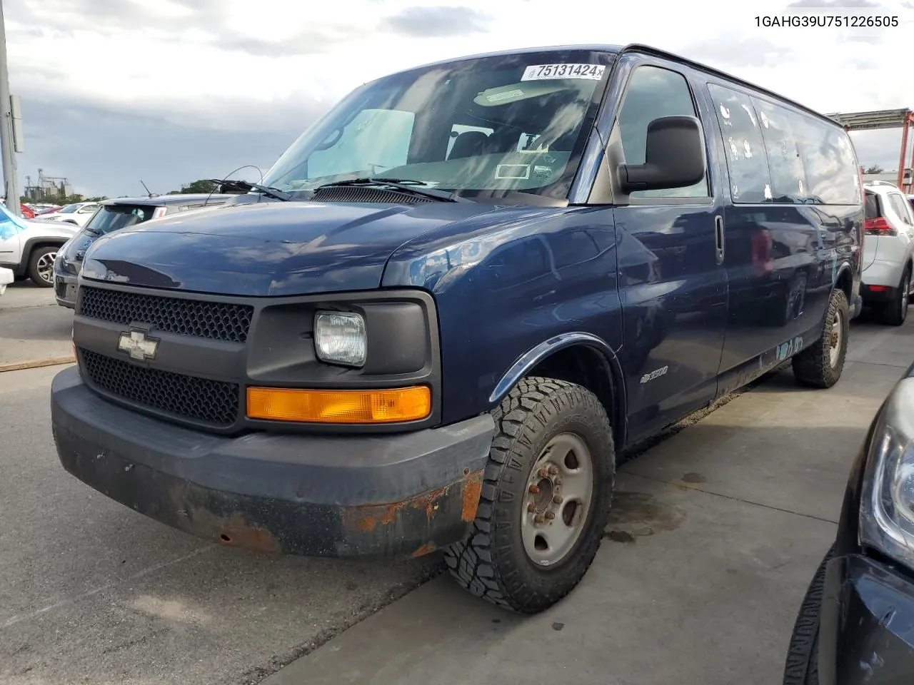 2005 Chevrolet Express G3500 VIN: 1GAHG39U751226505 Lot: 75131424