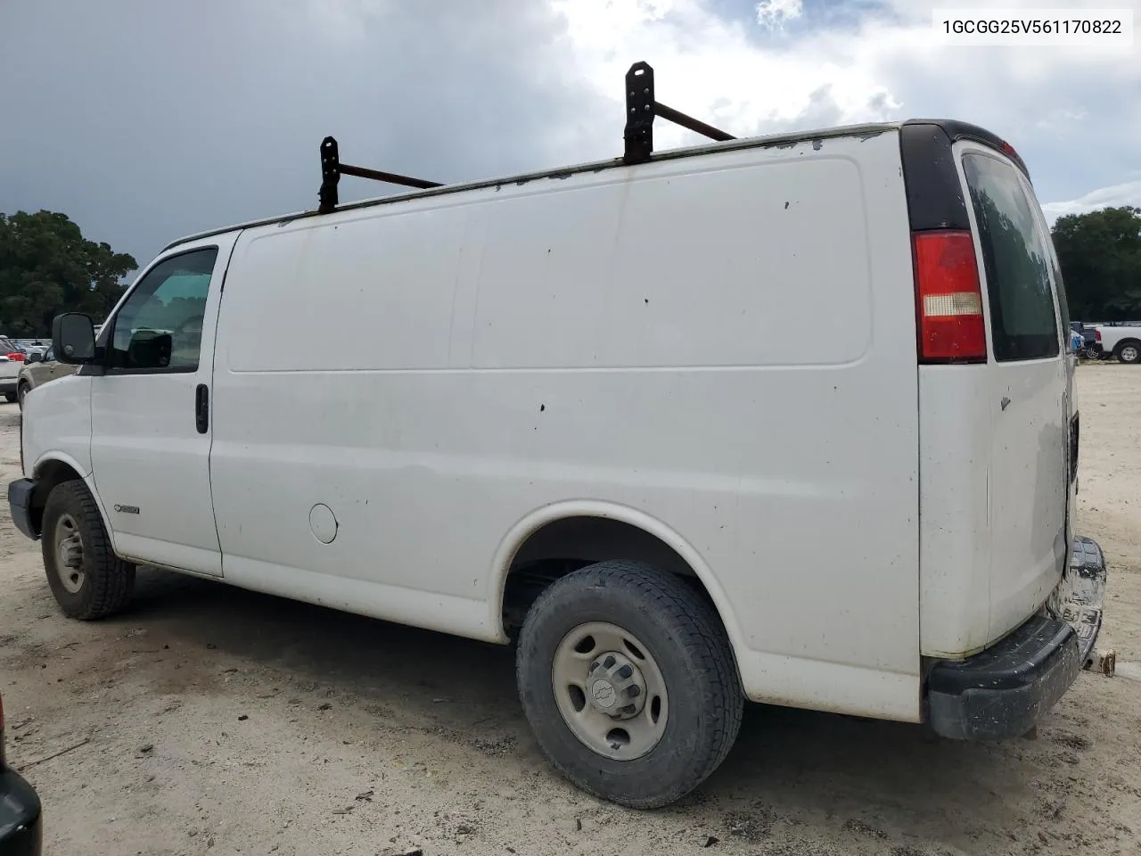 1GCGG25V561170822 2006 Chevrolet Express G2500