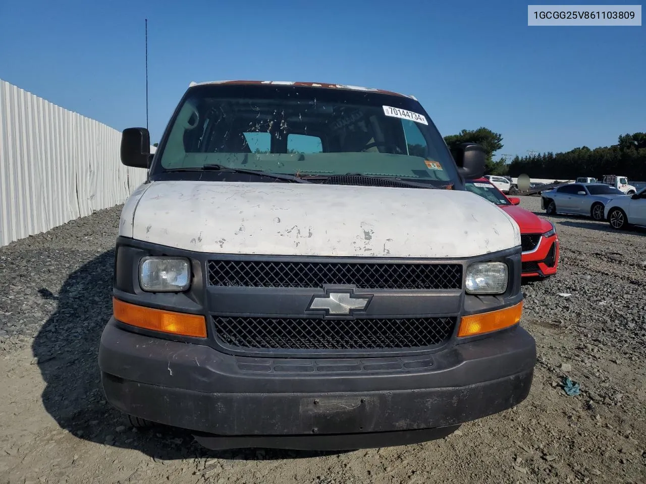 1GCGG25V861103809 2006 Chevrolet Express G2500