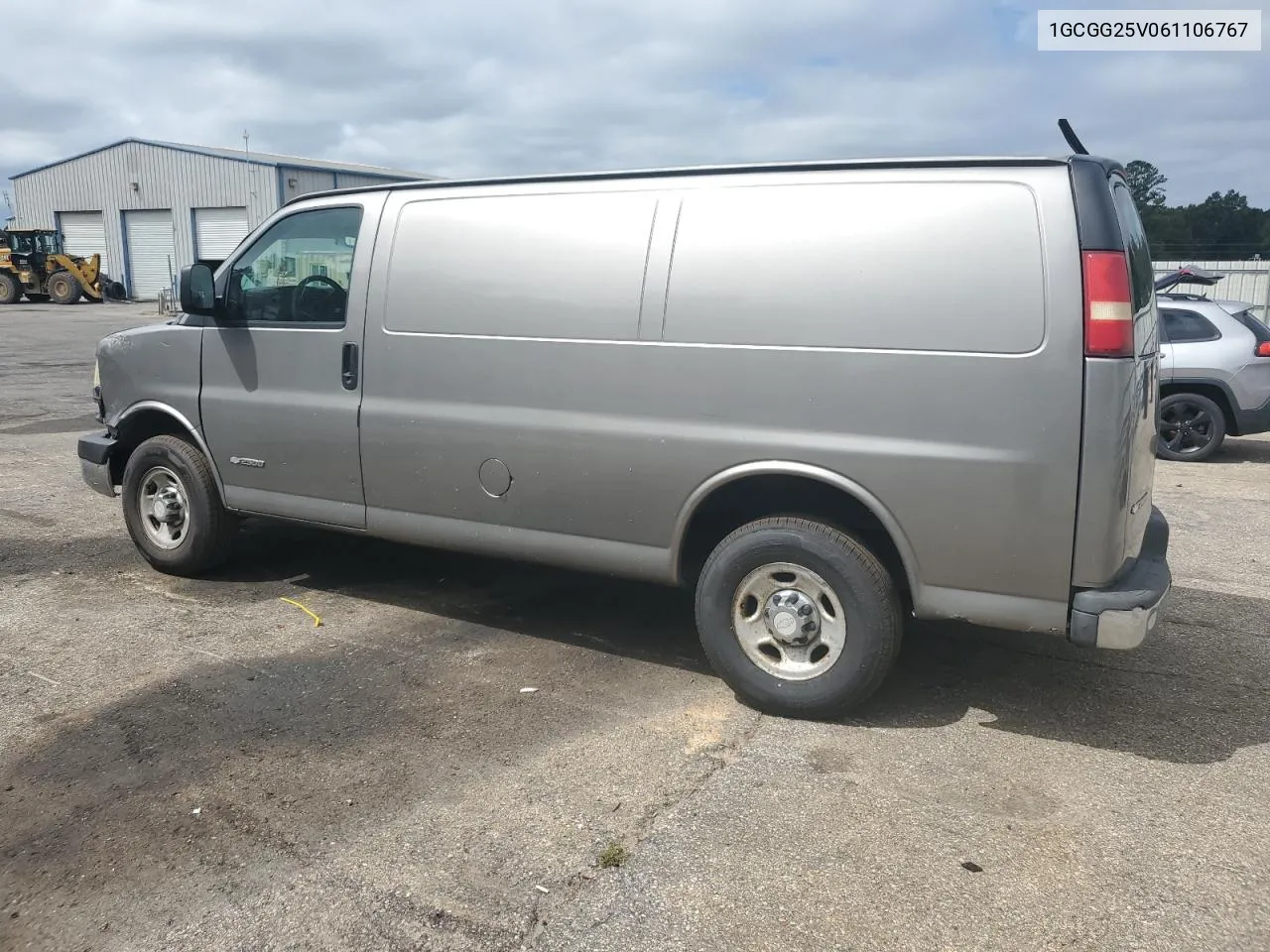 2006 Chevrolet Express G2500 VIN: 1GCGG25V061106767 Lot: 70852764