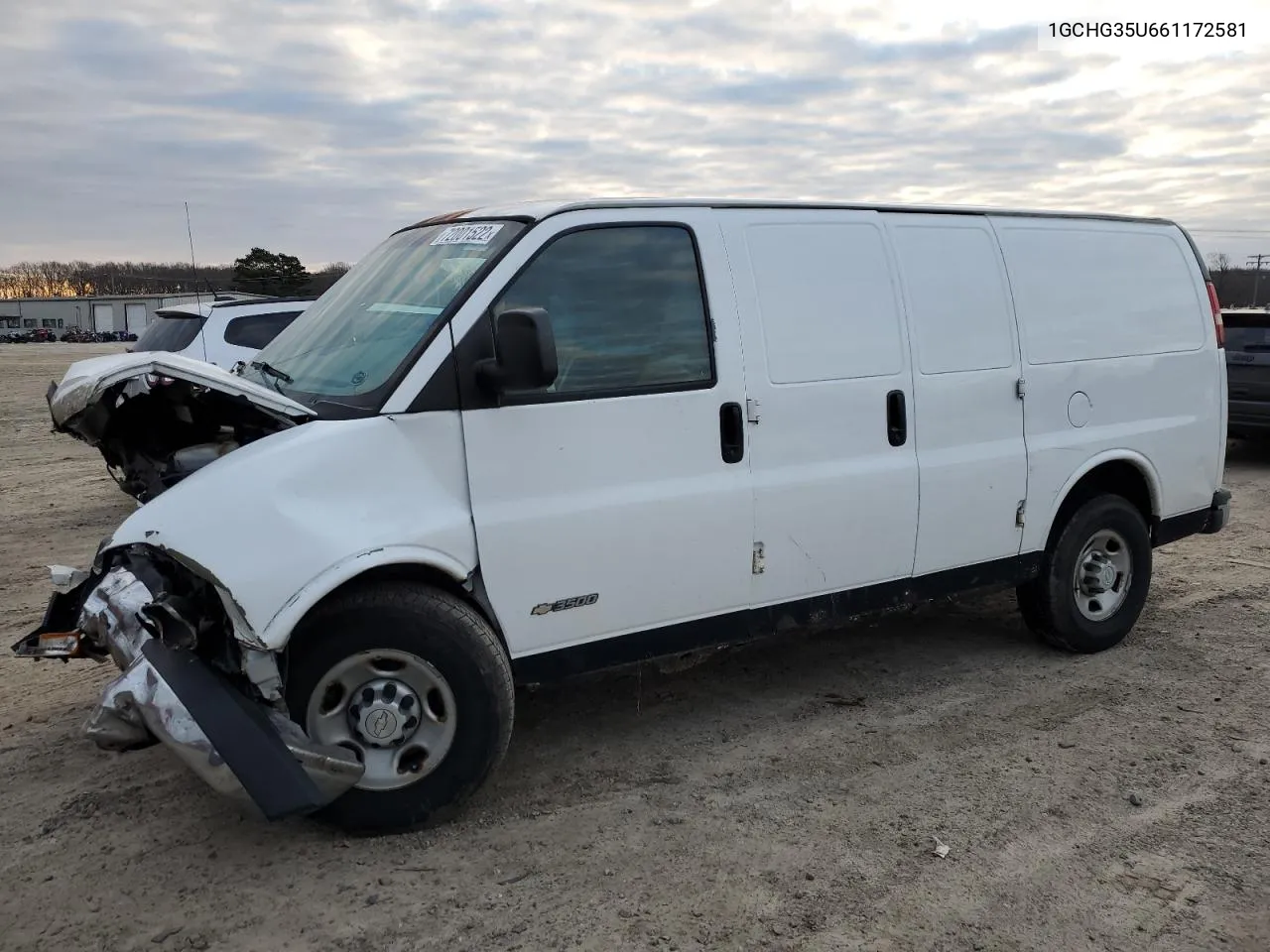 2006 Chevrolet Express G3500 VIN: 1GCHG35U661172581 Lot: 72001522