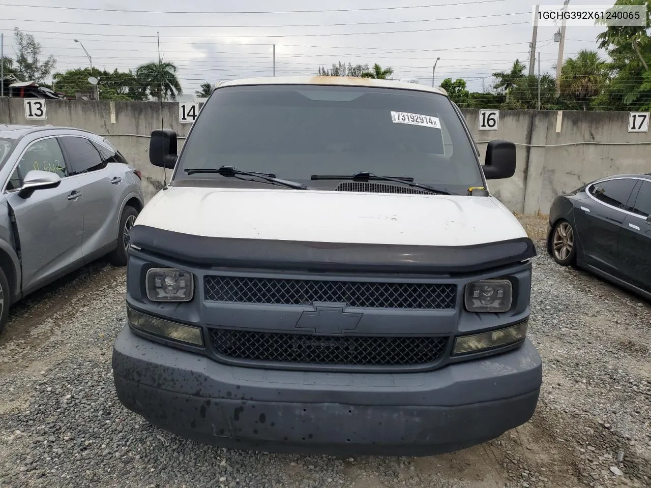 1GCHG392X61240065 2006 Chevrolet Express G3500