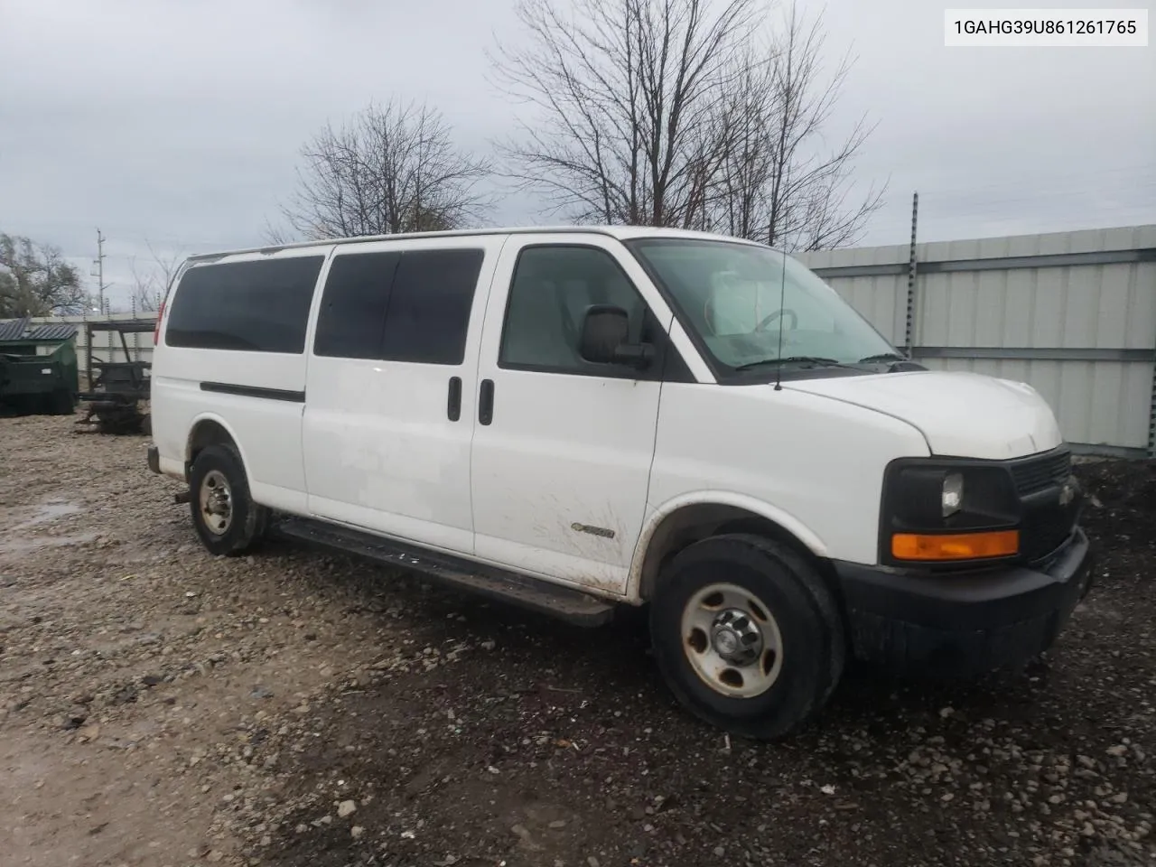 2006 Chevrolet Express G3500 VIN: 1GAHG39U861261765 Lot: 73458704