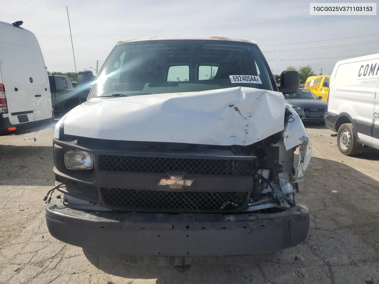 1GCGG25V371103153 2007 Chevrolet Express G2500