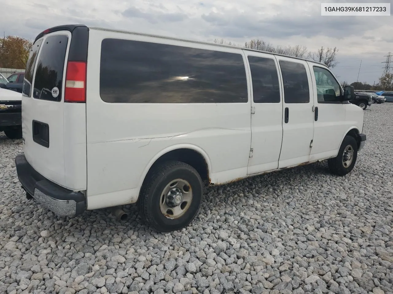 2008 Chevrolet Express G3500 VIN: 1GAHG39K681217233 Lot: 76553804