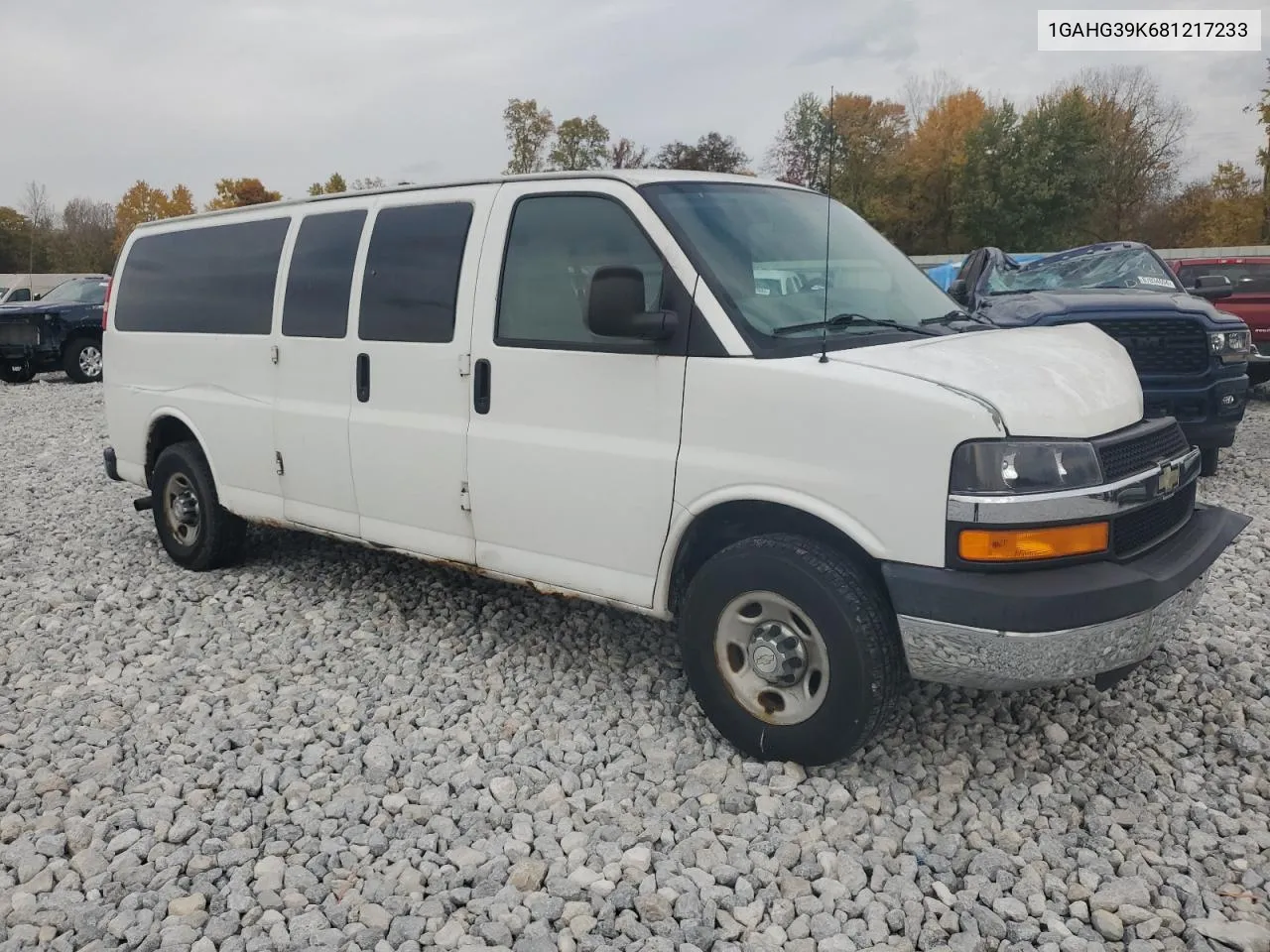 2008 Chevrolet Express G3500 VIN: 1GAHG39K681217233 Lot: 76553804