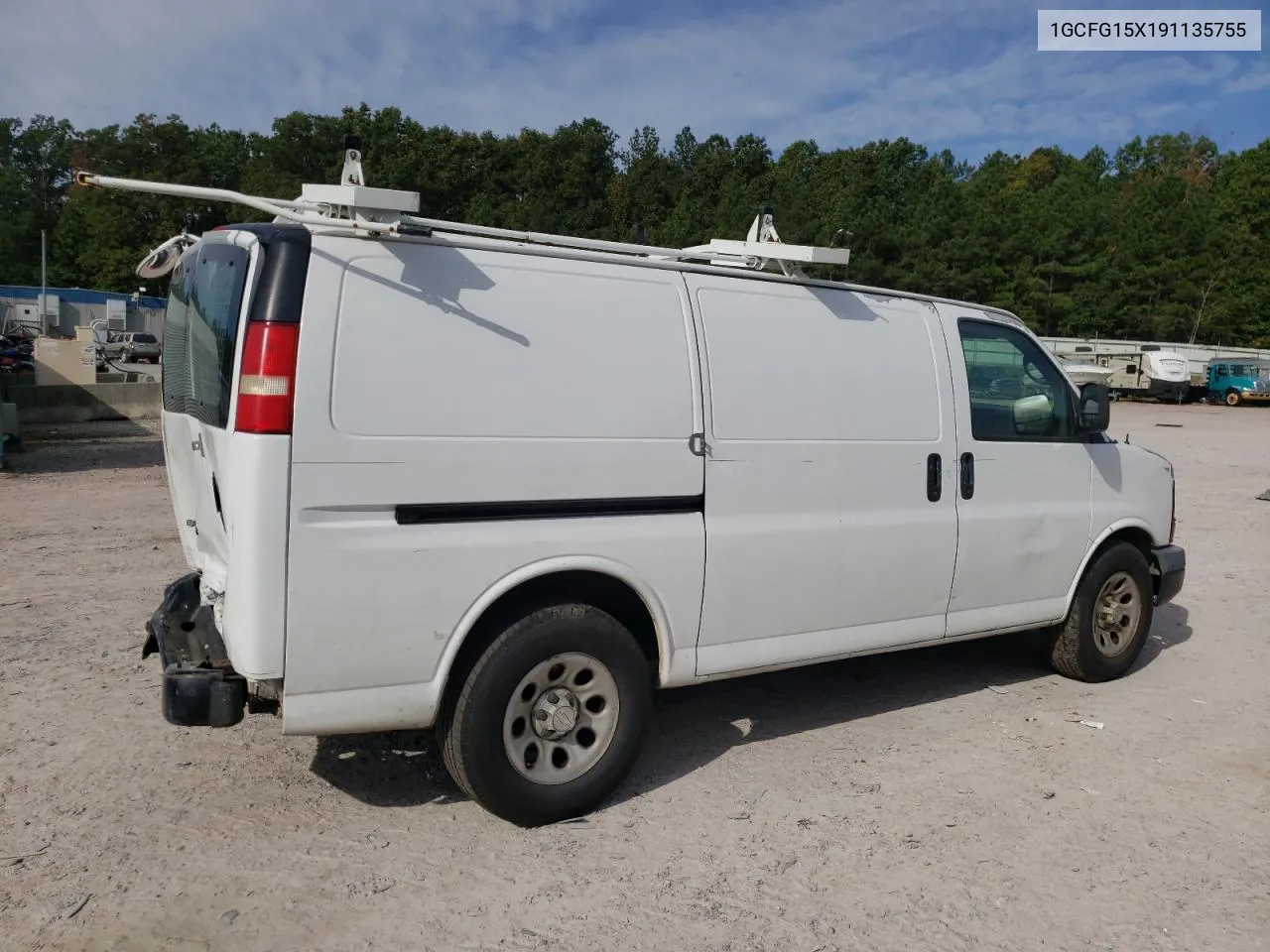 2009 Chevrolet Express G1500 VIN: 1GCFG15X191135755 Lot: 73110134