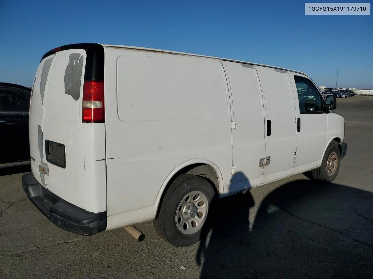 2009 Chevrolet Express G1500 VIN: 1GCFG15X191179710 Lot: 80054094