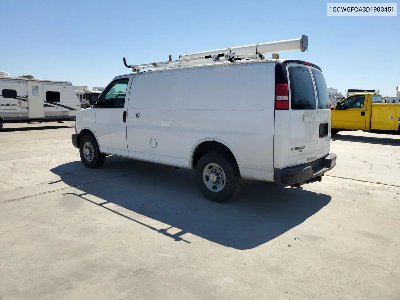 1GCWGFCA3D1903451 2013 Chevrolet Express G2500