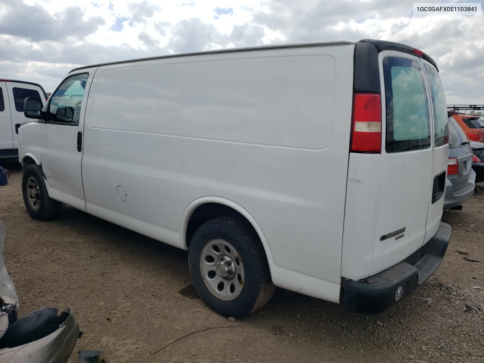 1GCSGAFX0E1103841 2014 Chevrolet Express G1500