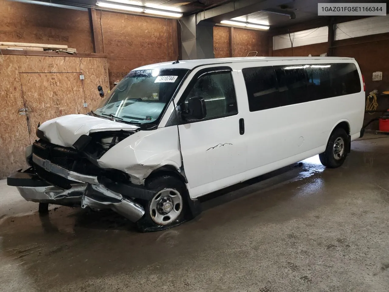 1GAZG1FG5E1166344 2014 Chevrolet Express G3500 Lt