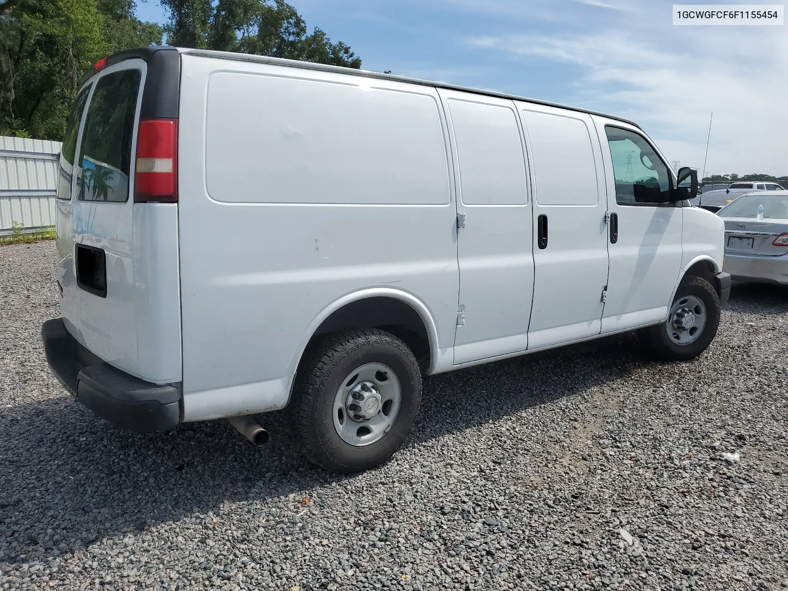 2015 Chevrolet Express G2500 VIN: 1GCWGFCF6F1155454 Lot: 65287174