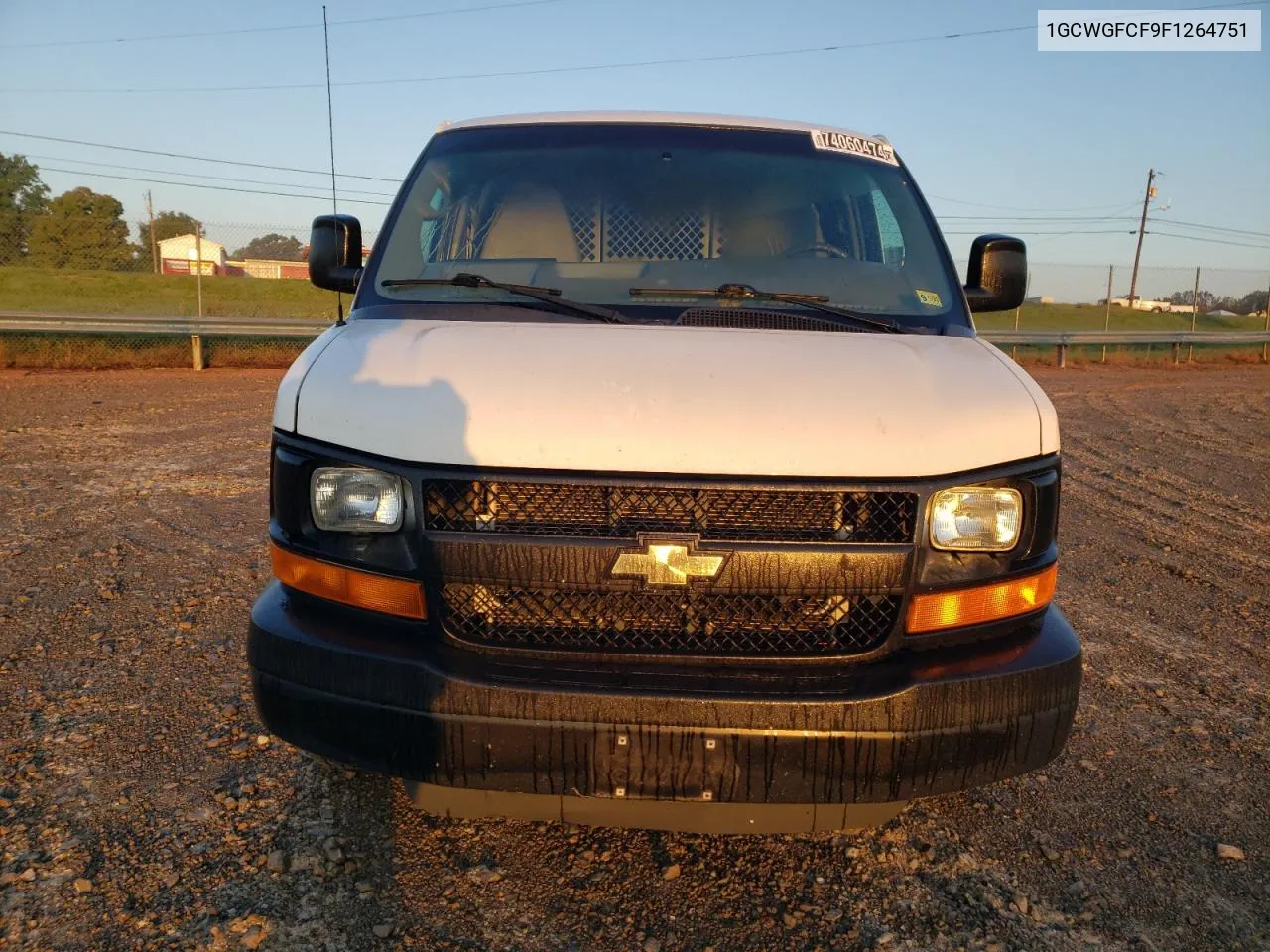 2015 Chevrolet Express G2500 VIN: 1GCWGFCF9F1264751 Lot: 74060474