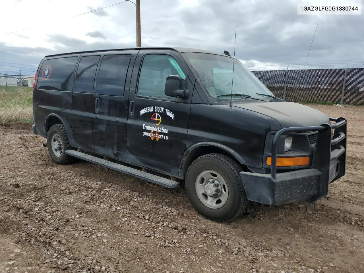 1GAZGLFG0G1330744 2016 Chevrolet Express G3500 Ls