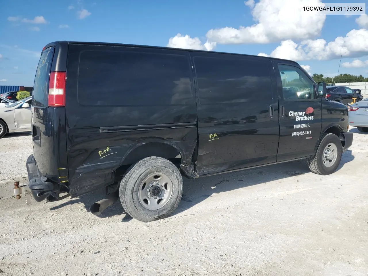 1GCWGAFL1G1179392 2016 Chevrolet Express G2500