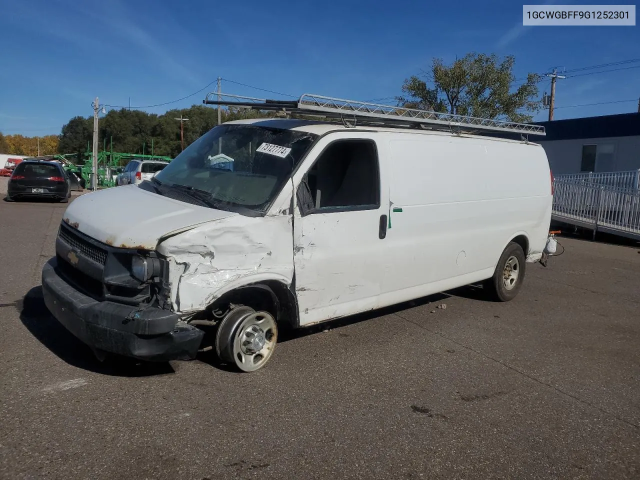 2016 Chevrolet Express G2500 VIN: 1GCWGBFF9G1252301 Lot: 73127774