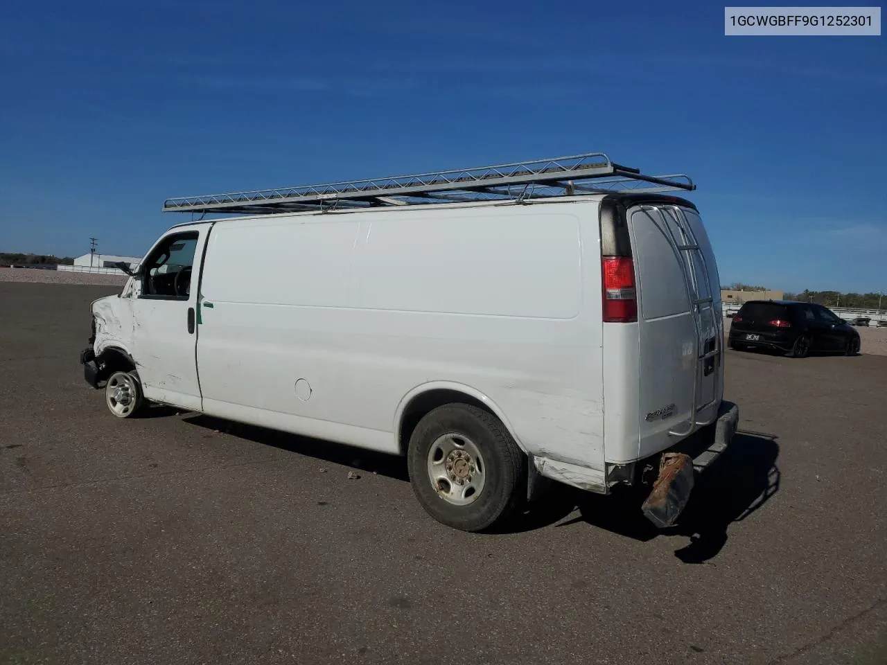 2016 Chevrolet Express G2500 VIN: 1GCWGBFF9G1252301 Lot: 73127774