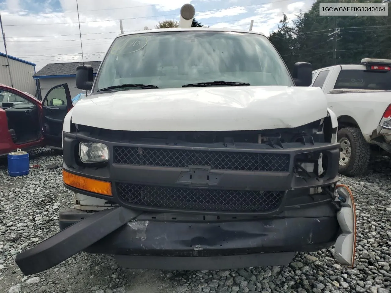 1GCWGAFF0G1340664 2016 Chevrolet Express G2500